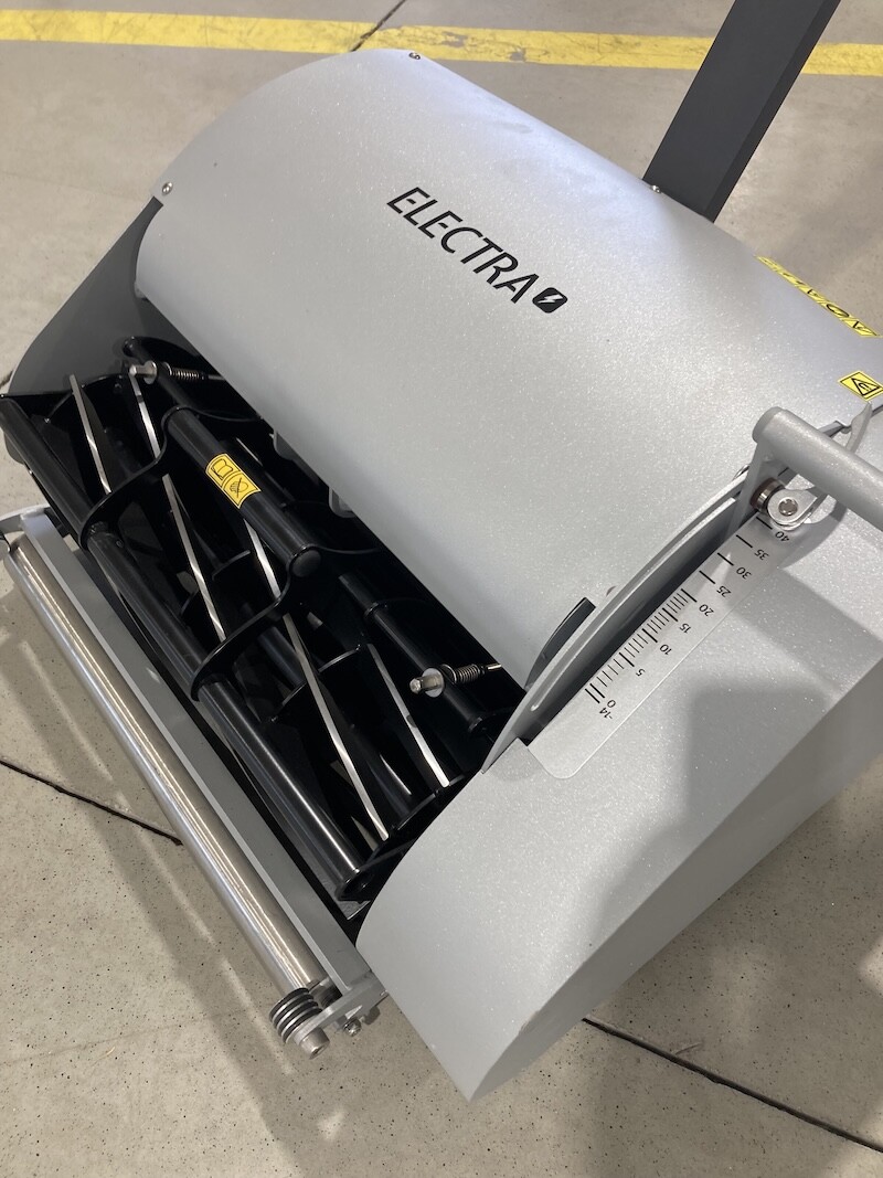 Swardman Electra 45 cm ICE Crystal Ausstellungsstück Swardman